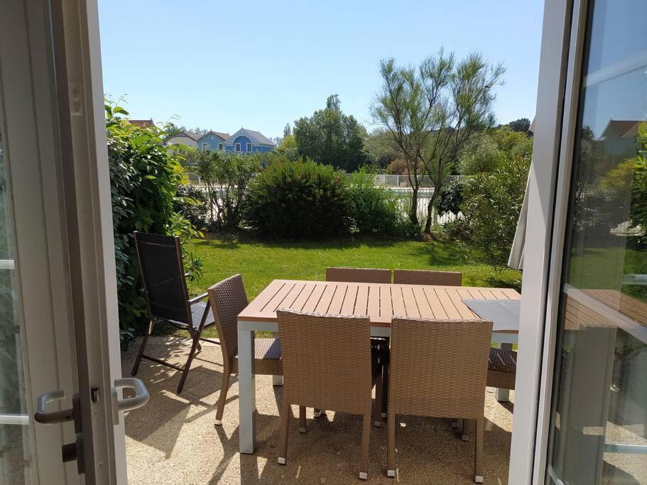 Charmante Maison De Vacances Avec Acces Piscine Talmont-Saint-Hilaire Bagian luar foto